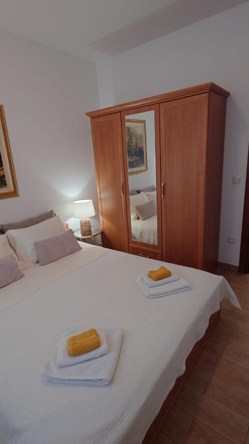 Apartments Lola Rovinj Exteriér fotografie