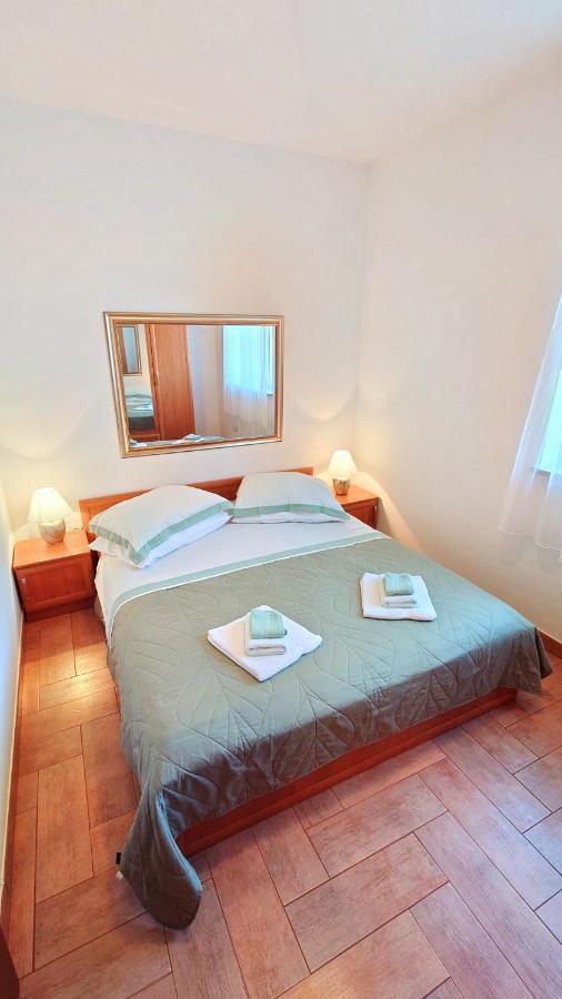 Apartments Lola Rovinj Exteriér fotografie